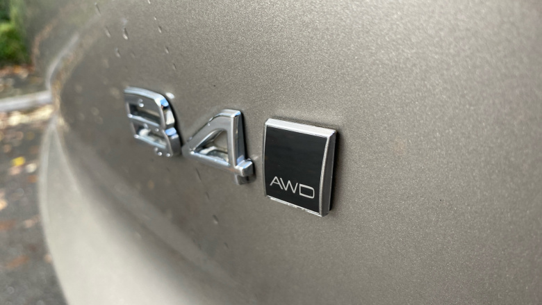 Volvo Xc40 2.0 B4P Inscription 5dr AWD Auto Petrol Estate